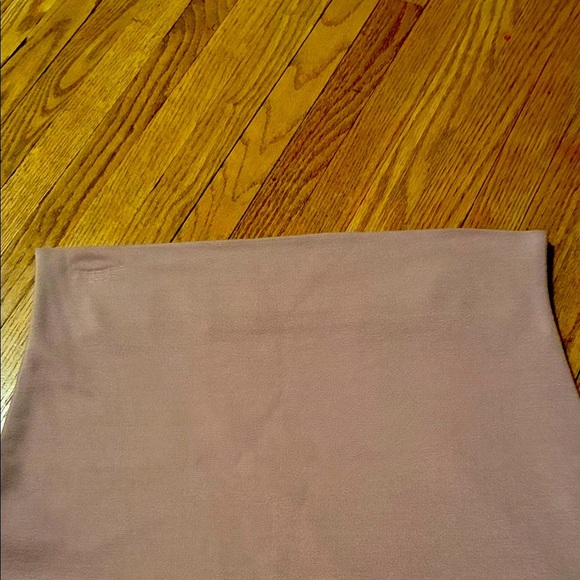 Revamped Soft Pink Pencil Skirt - Picture 8 of 9